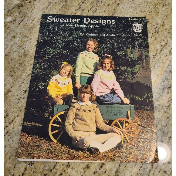 Vintage Green Apple Knitting Sweater Designs Pamphlet Pattern Booklet - Picture 1 of 4